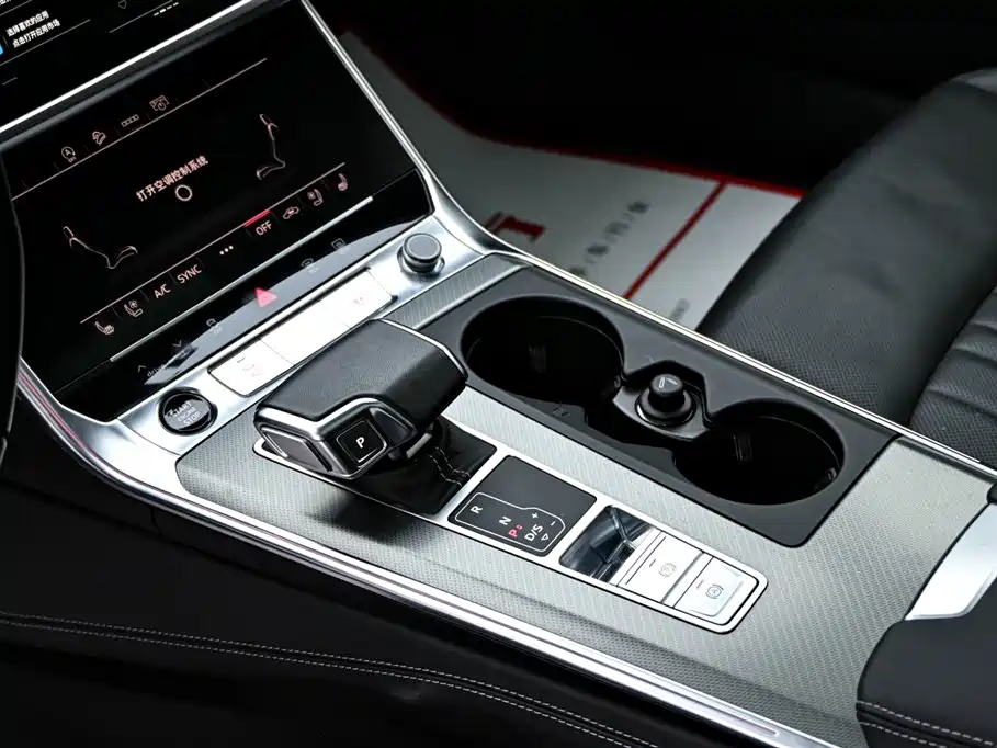 Audi A6 Import 2024 allroad quattro 55 TFSI Premium Off-road Edition