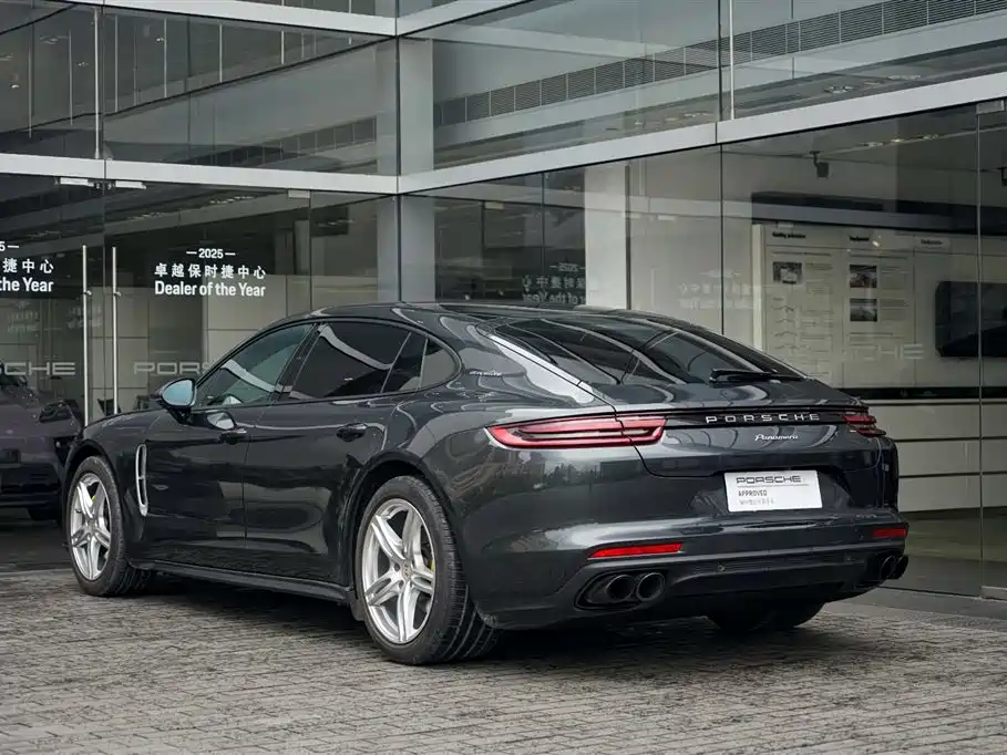 Panamera 2017 Executive Long Wheelbase 3.0T