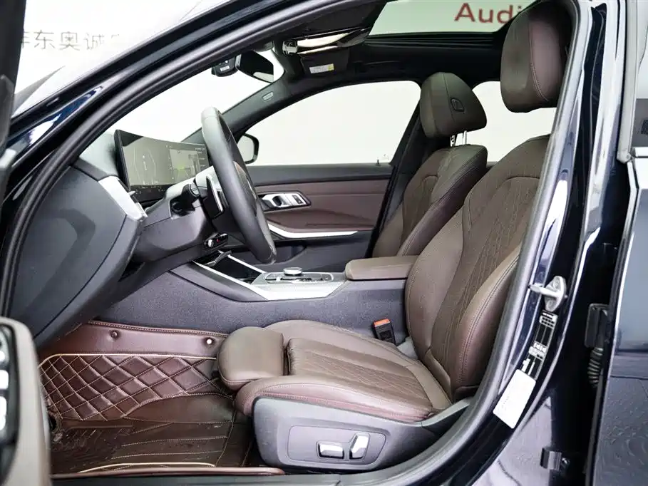 BMW 3 Series 2023 Model 330i M Sport Nightshade Package