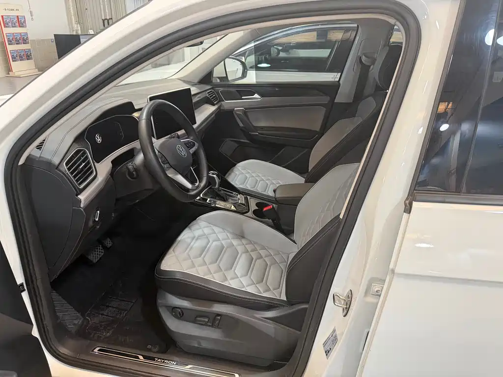 Tayron 2023 300TSI Two-Wheel Drive Luxury Plus Advanced Edition
