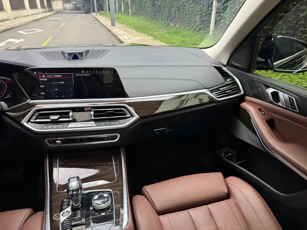 BMW X5 Import 2019 Model xDrive40i Excellence Edition M Sport Package
