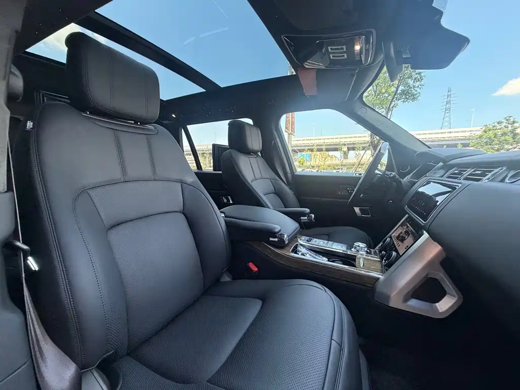 Range Rover 2019 3.0 SC V6 Long Wheelbase Edition