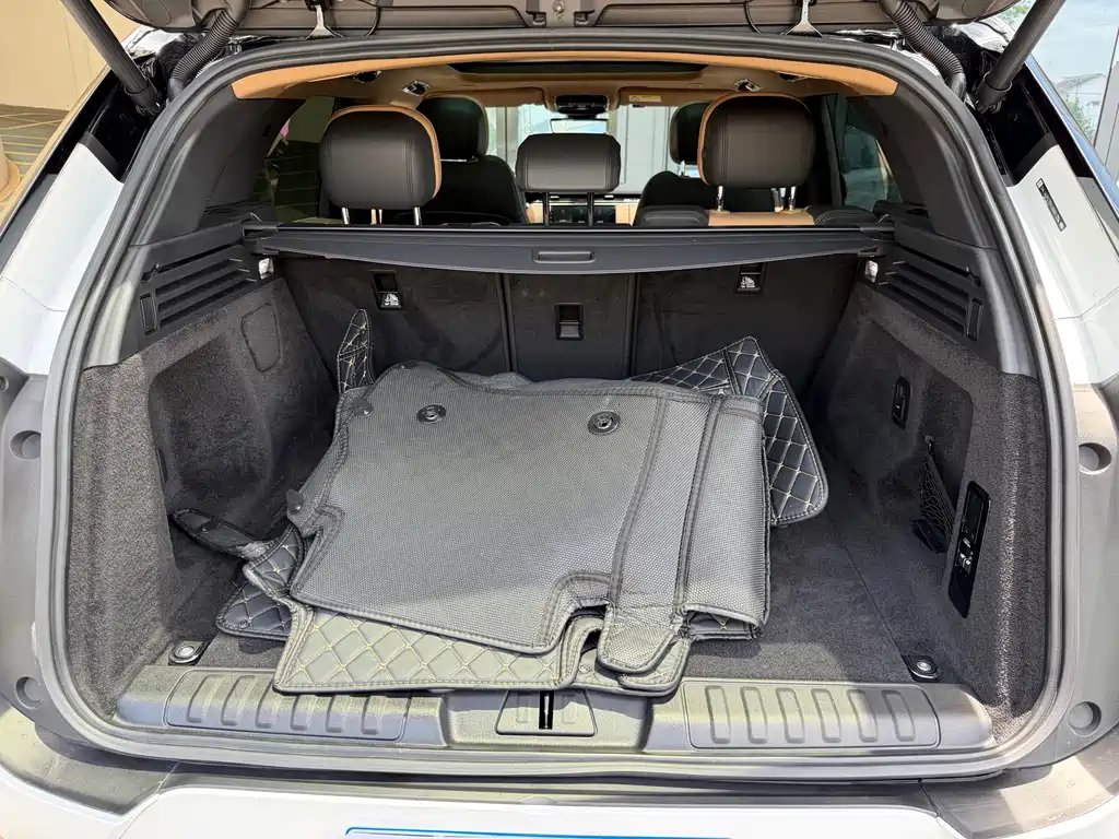 Range Rover Sport 2023 400PS Dynamic SE