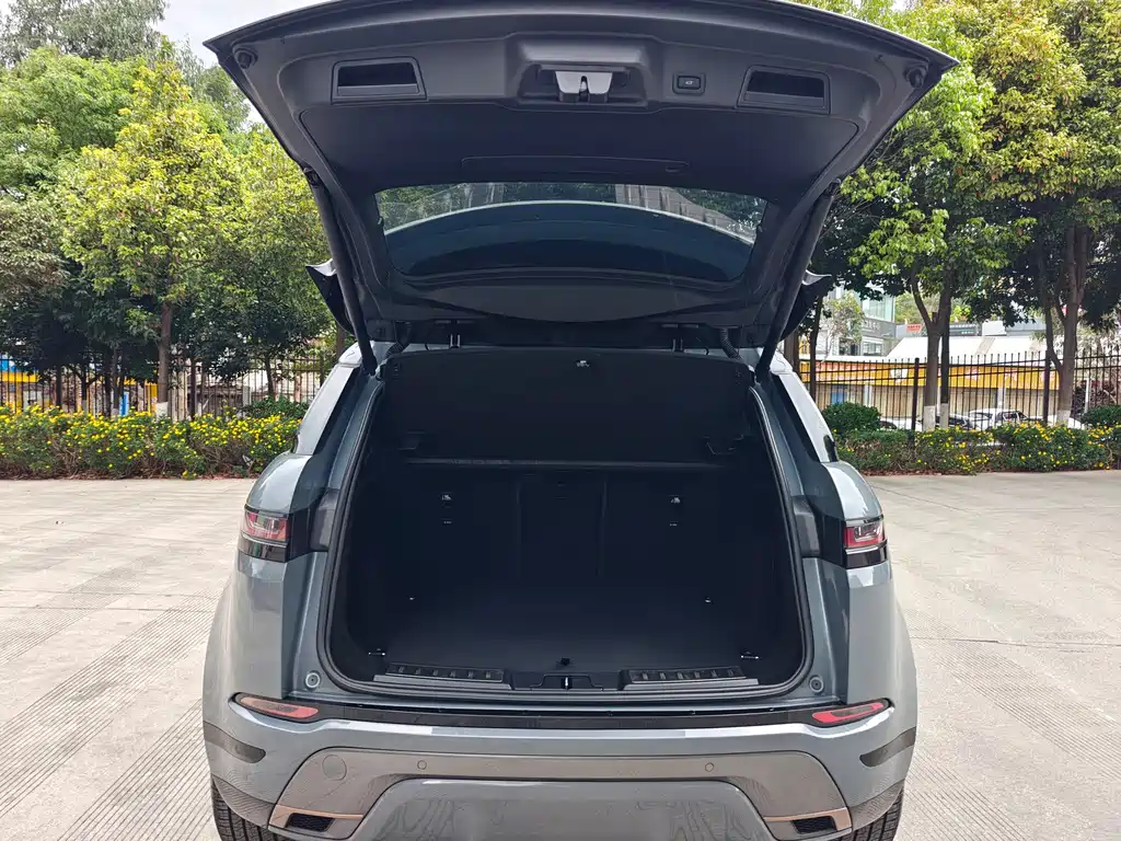 Range Rover Vogue 2020 249PS R-DYNAMIC SE Sport Tech Edition