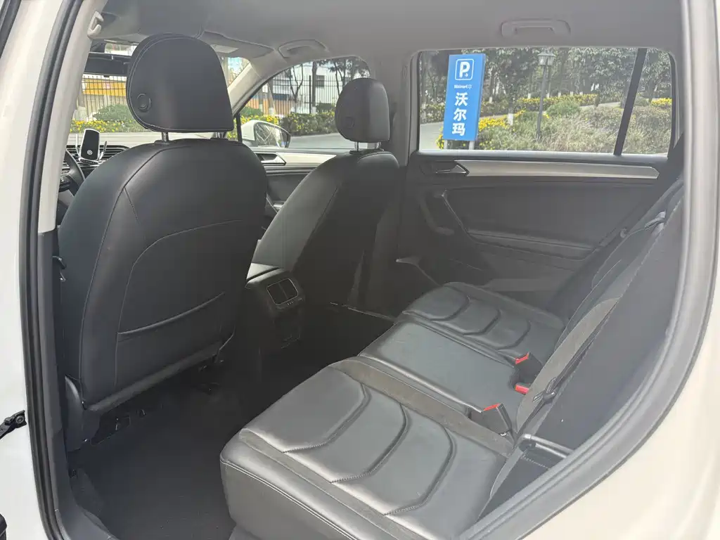 Tiguan L 2018 330 TSI Automatic Two-wheel Drive Comfort Edition