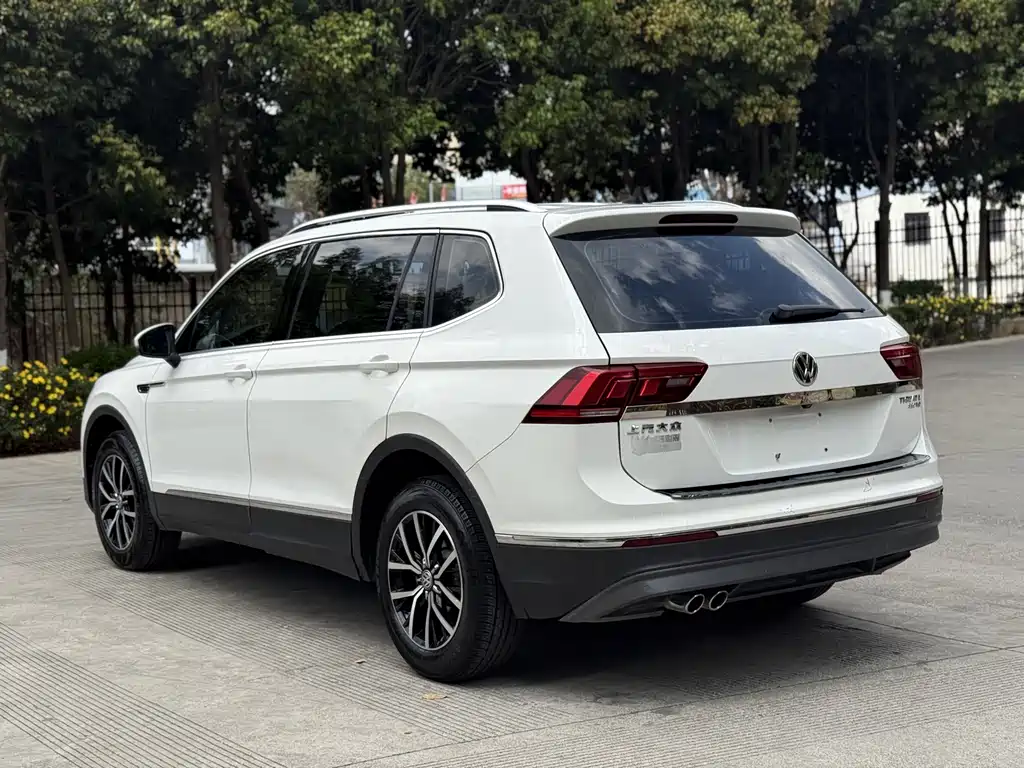 Tiguan L 2018 330 TSI Automatic Two-wheel Drive Comfort Edition