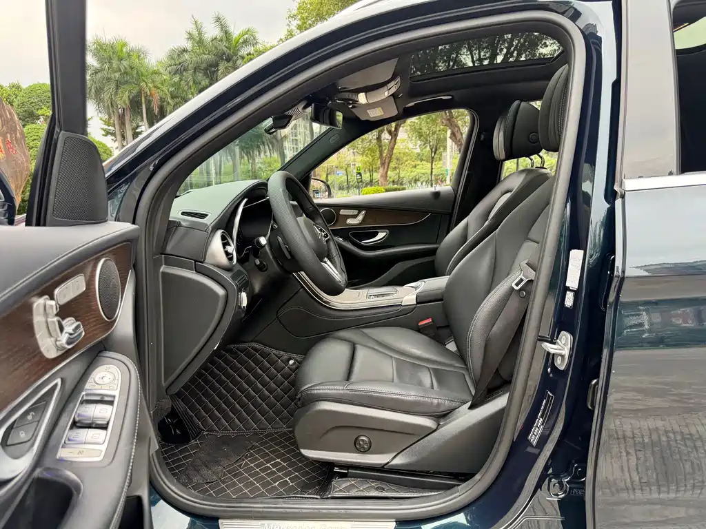 Mercedes-Benz GLC 2022 GLC 300 L 4MATIC Dynamic Edition
