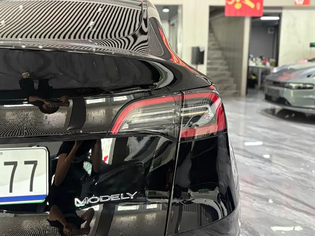 Model Y 2022 Rear-Wheel Drive Edition