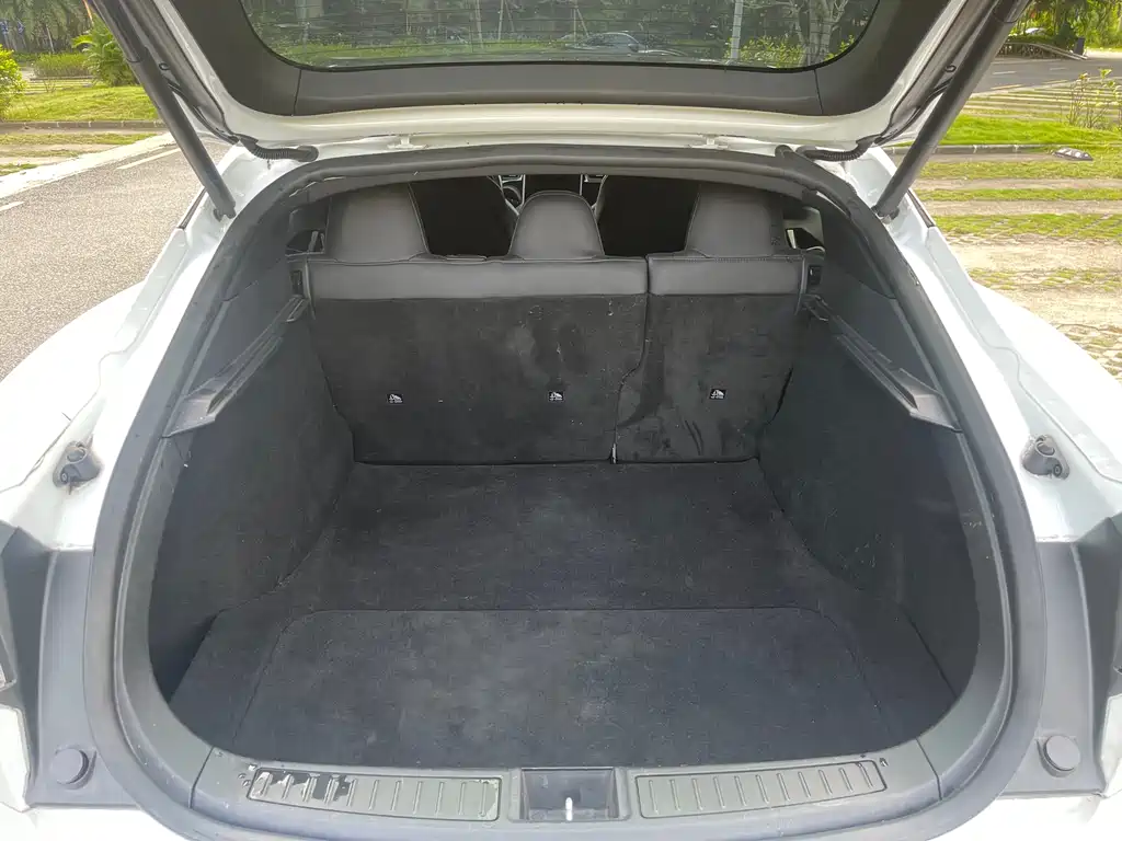 Model S 2017 Standard Range Plus