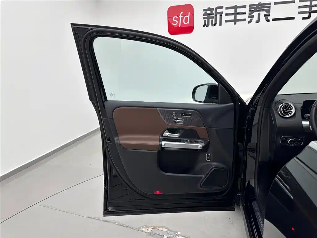 Mercedes-Benz GLB 2023 220 Trendline