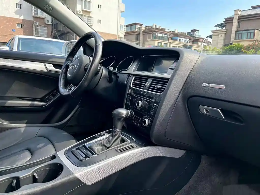Audi A5 (Import) 2016 Sportback 45 TFSI
