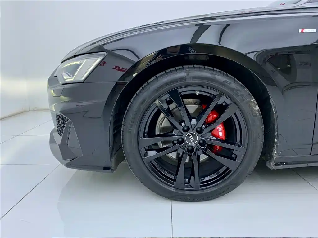 Audi A6L 2024 40 TFSI Luxury Dynamic Edition