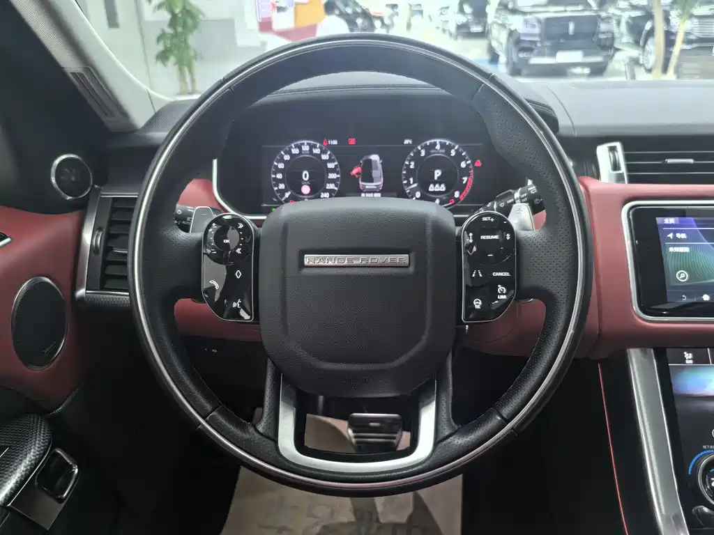 Range Rover Sport 2021 3.0 L6曜黑版