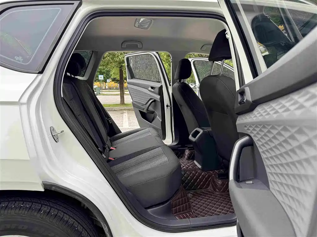 Tou岳 2022 280TSI Two-Wheel Drive Fashion Edition