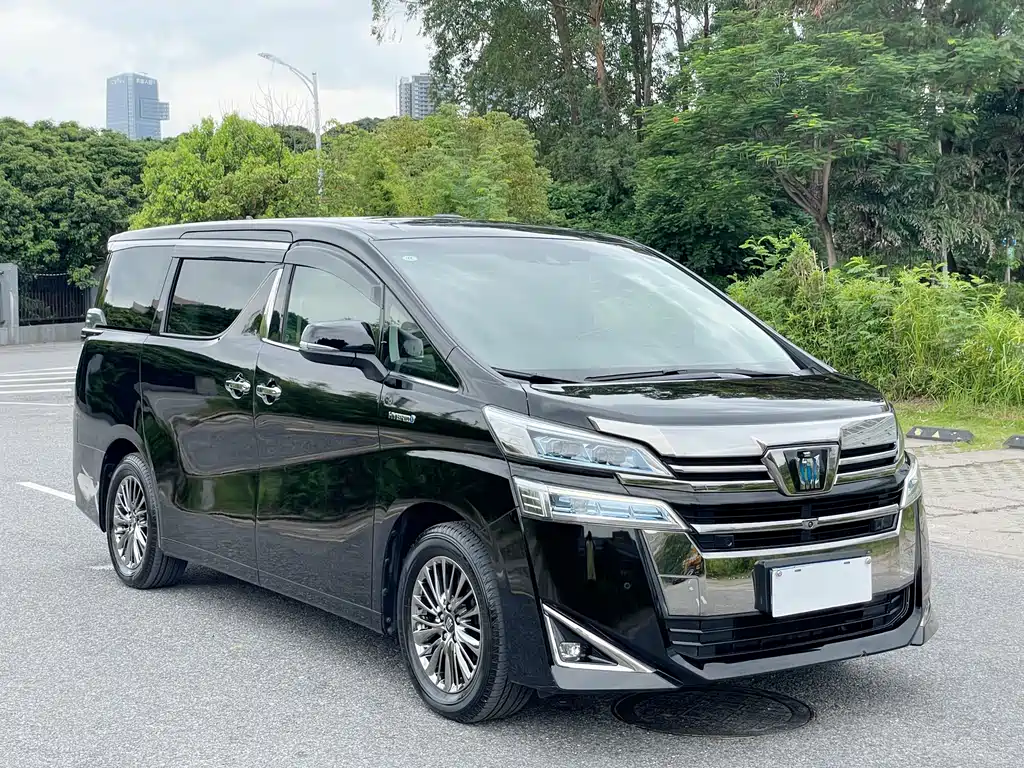 Velfire 2021 Crown Hybrid 2.5L HV Luxury Edition