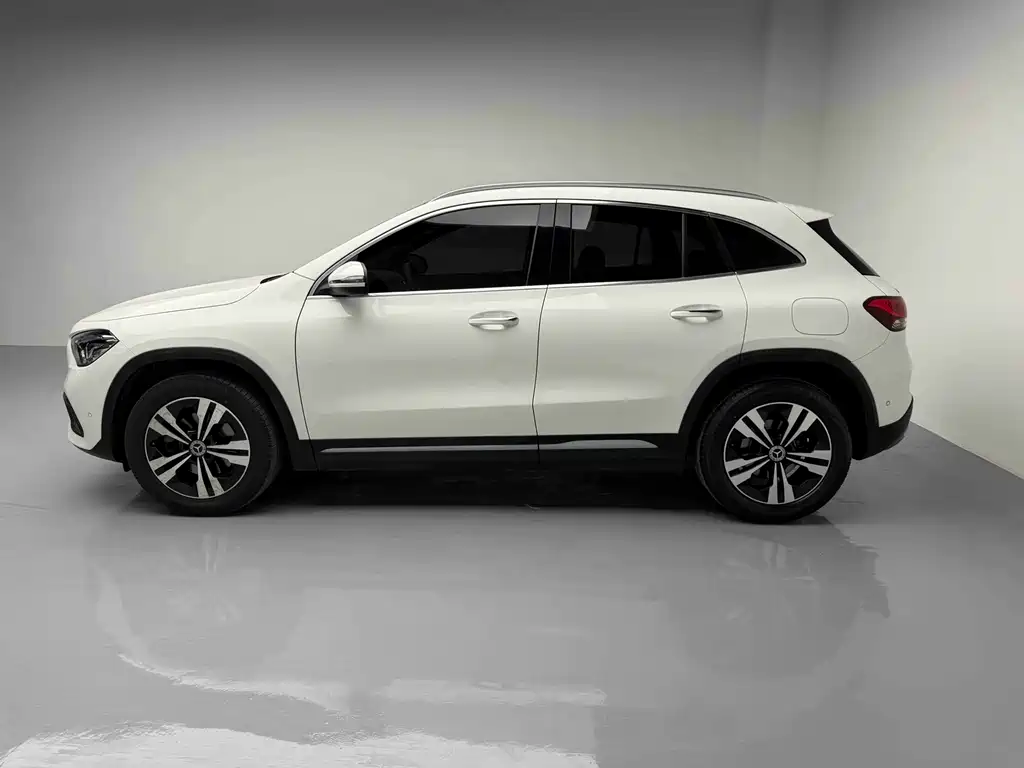 Mercedes-Benz GLA 2022 GLA 200