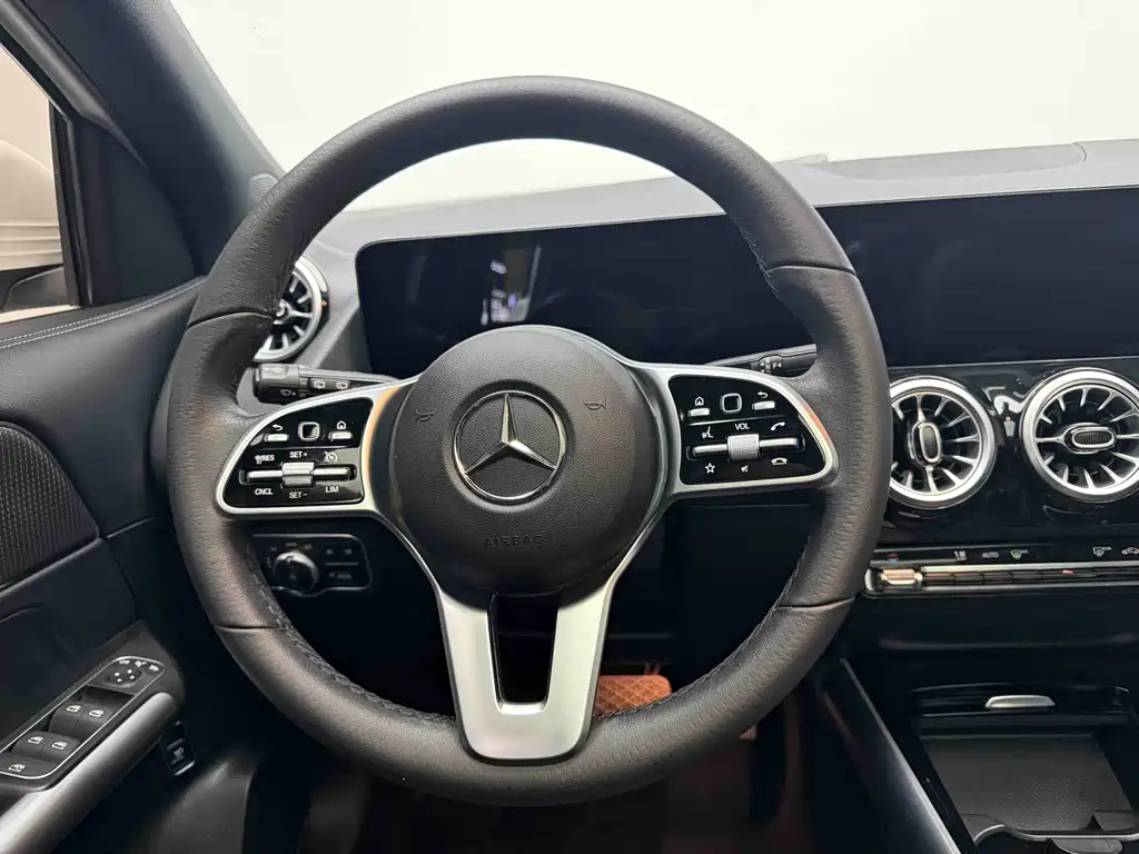 Mercedes-Benz GLA 2022 GLA 200