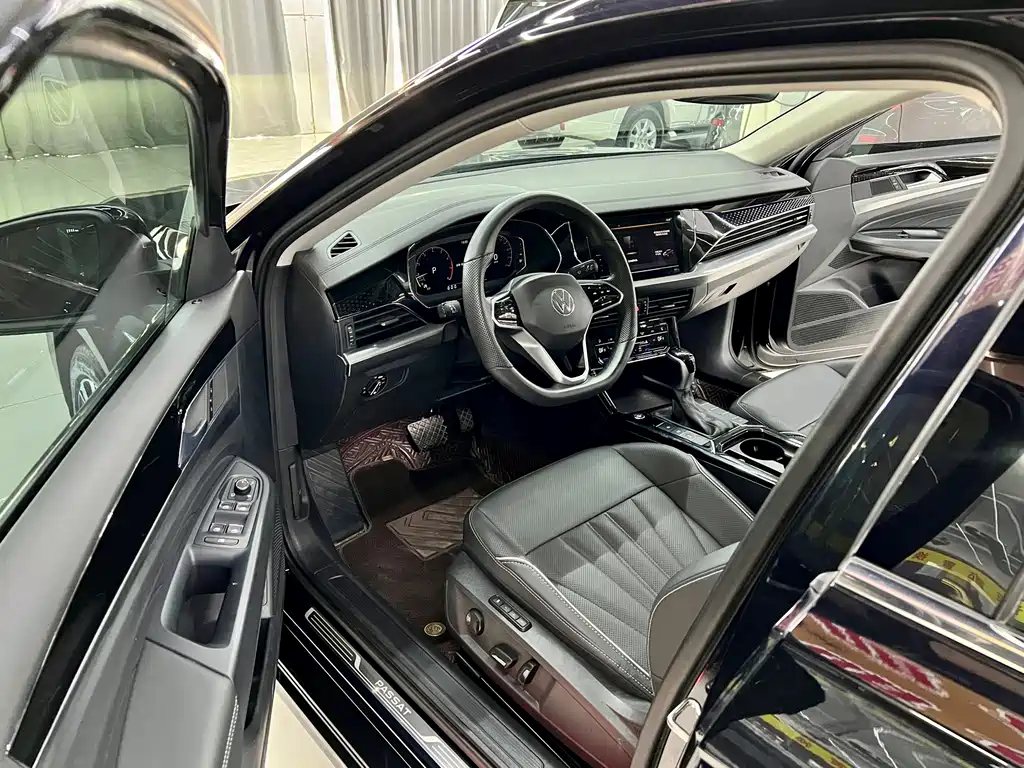 Passat 2024 330 TSI Elite Edition