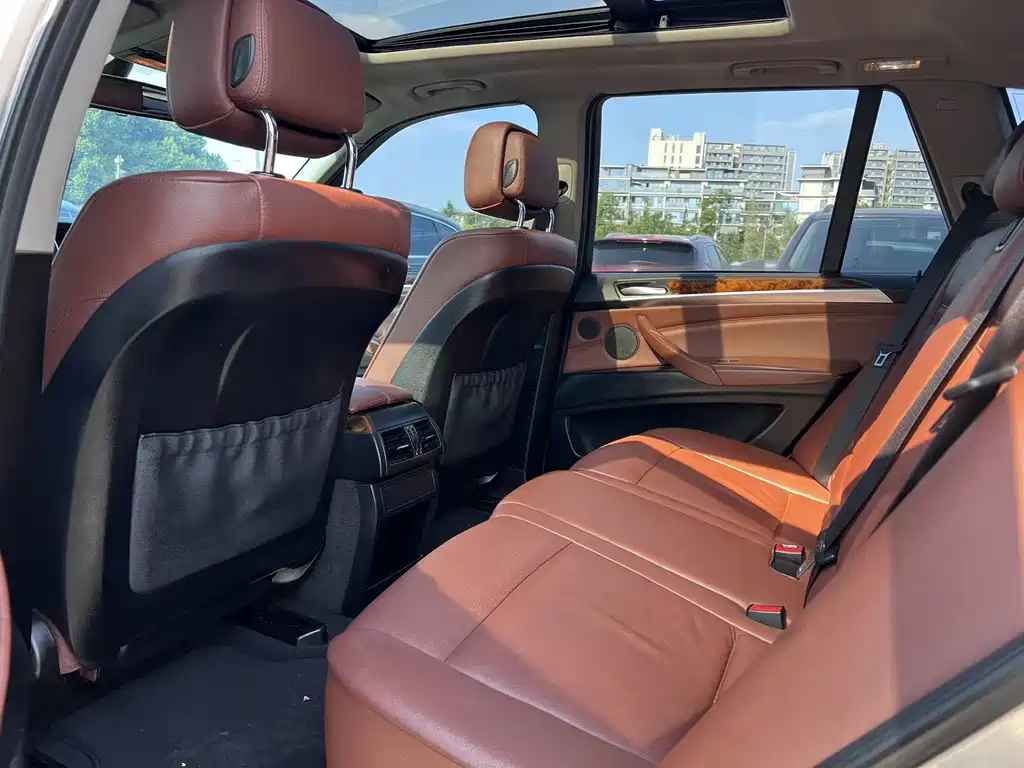 BMW X5 (Import) 2013 model xDrive35i Leading Edition