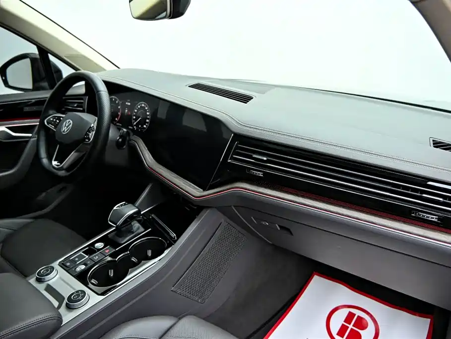 Touareg 2022 3.0 TSI Rishang Edition Yaoke Sports Package