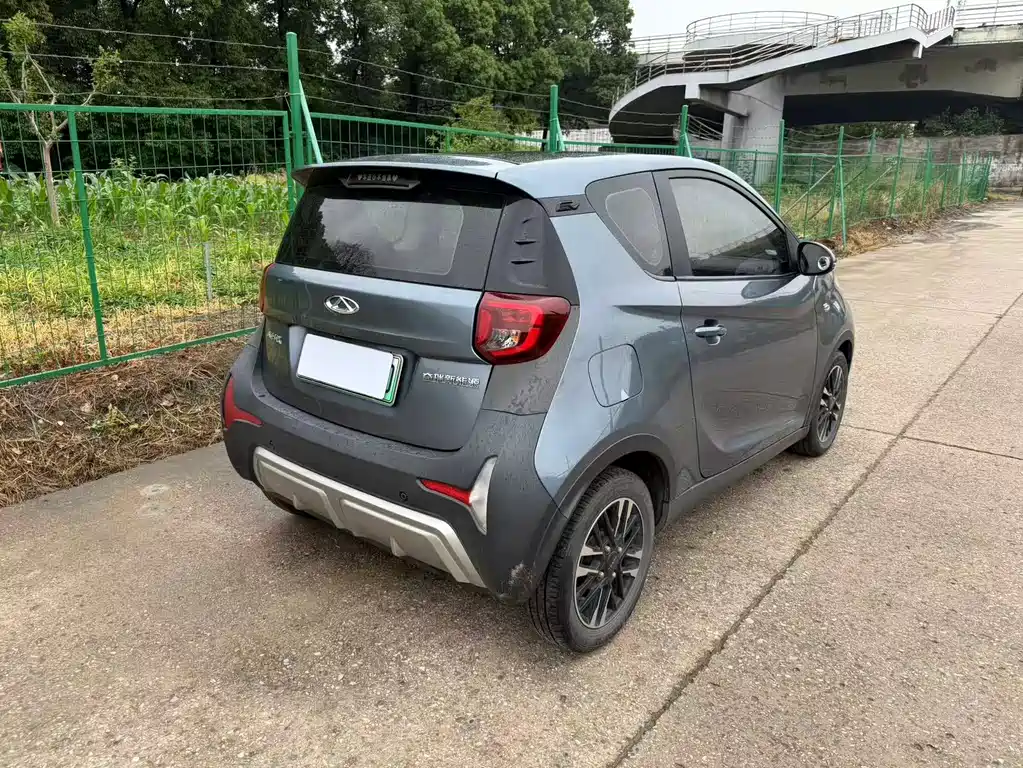 Ant Mini 2022 Sweet Pink Edition Half Sugar Version LFP 30kW 301km