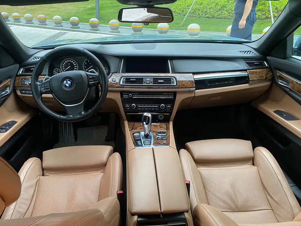 BMW 7 Series 2013 model 740Li Hybrid Edition