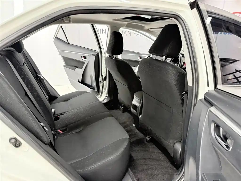 Corolla 2017 model restyled 1.2T S-CVT GL-i