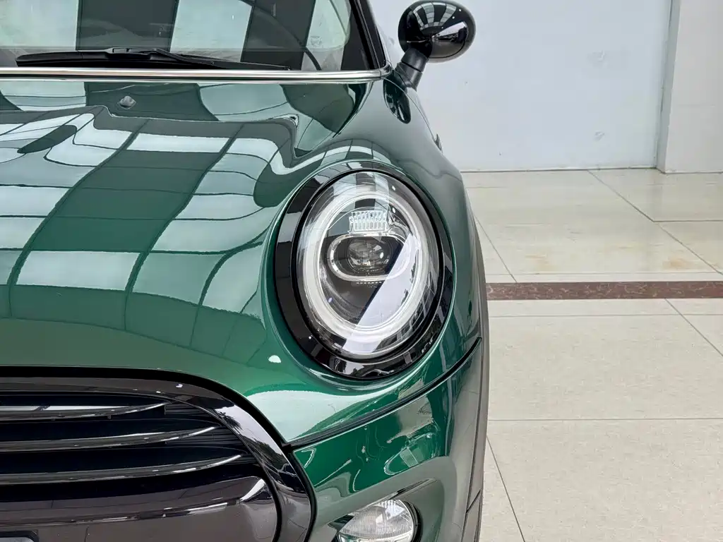 MINI 2018 1.5T Cooper Classic Five-Door Edition