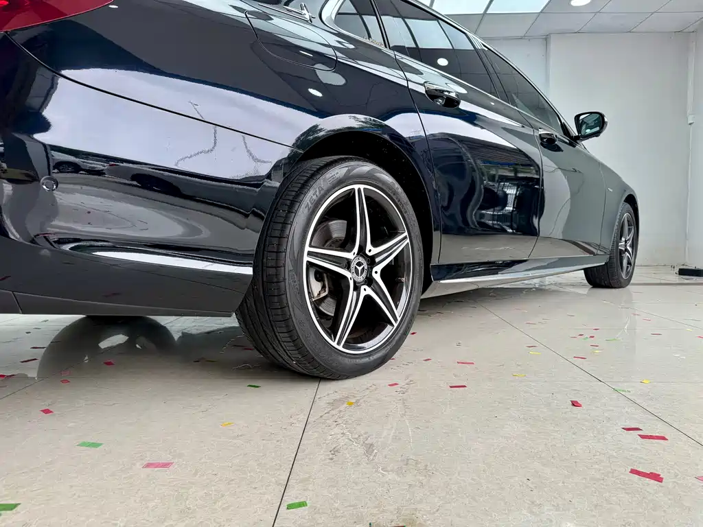 Mercedes-Benz E-Class 2020 Model Year Restyled E 300 L Sporty Exclusive Edition