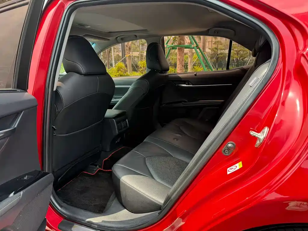 Camry 2018 2.5S Fengshang Edition