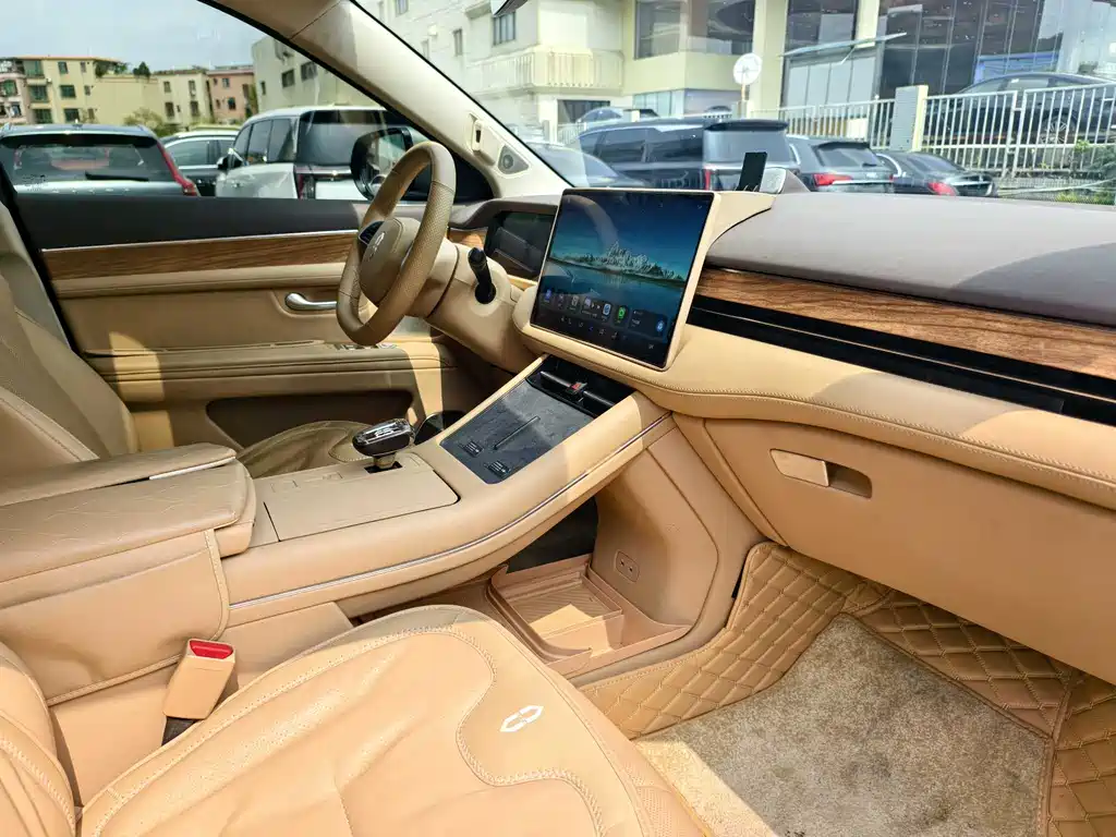 SUV M7 2024 1.5T Rear-wheel Drive Plus Edition 5-seater