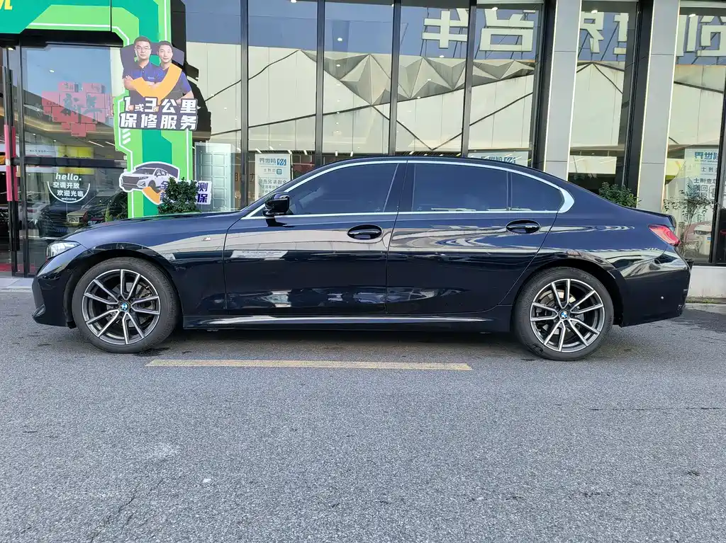BMW 3 Series 2025 325Li M Sport Package