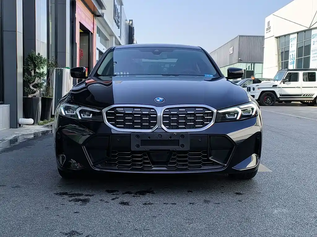 BMW 3 Series 2025 325Li M Sport Package
