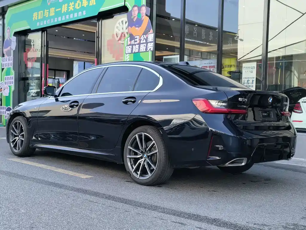 BMW 3 Series 2025 325Li M Sport Package