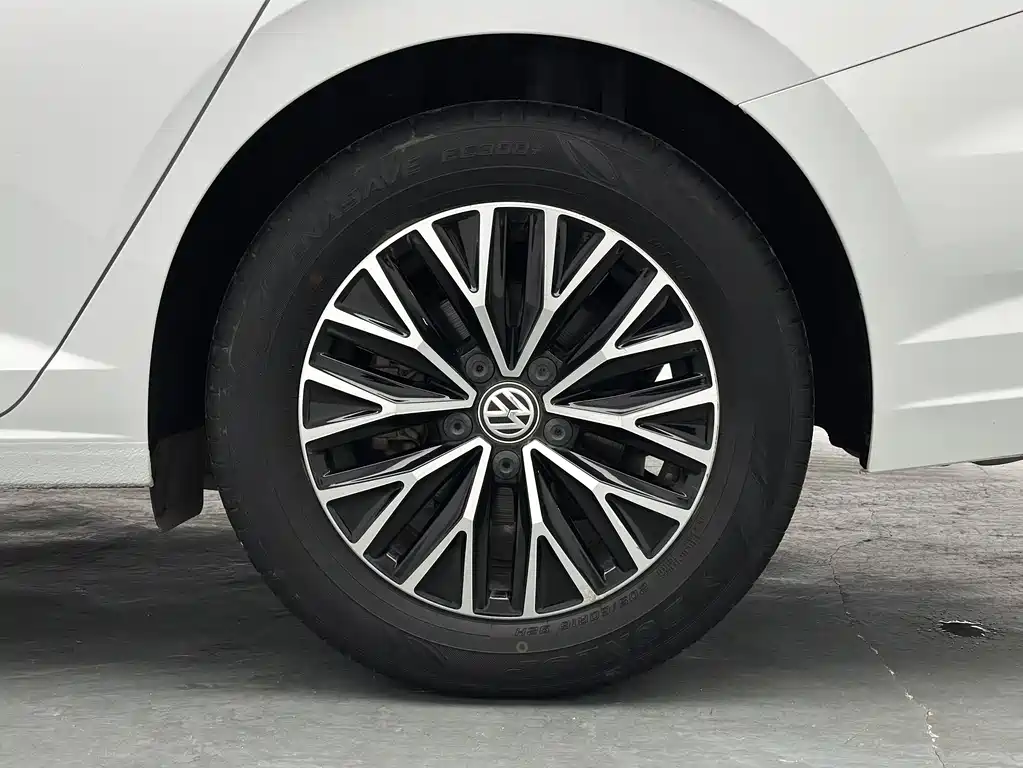 Volkswagen Sagitar 2021 280TSI DSG Comfort Smart Connect Edition