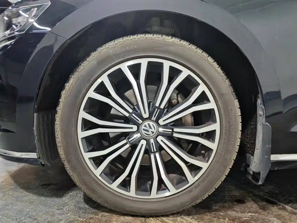 Huayang 2018 380TSI Two-wheel-drive Business Edition