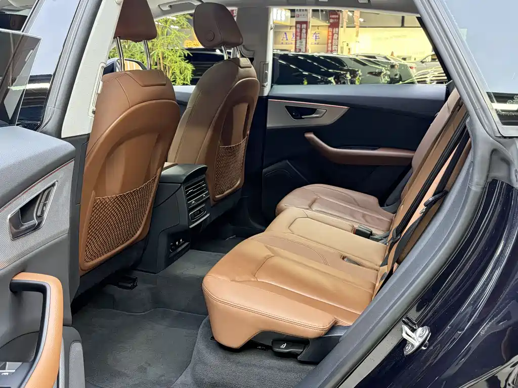 Audi Q8 2019 45 TFSI Luxury Edition