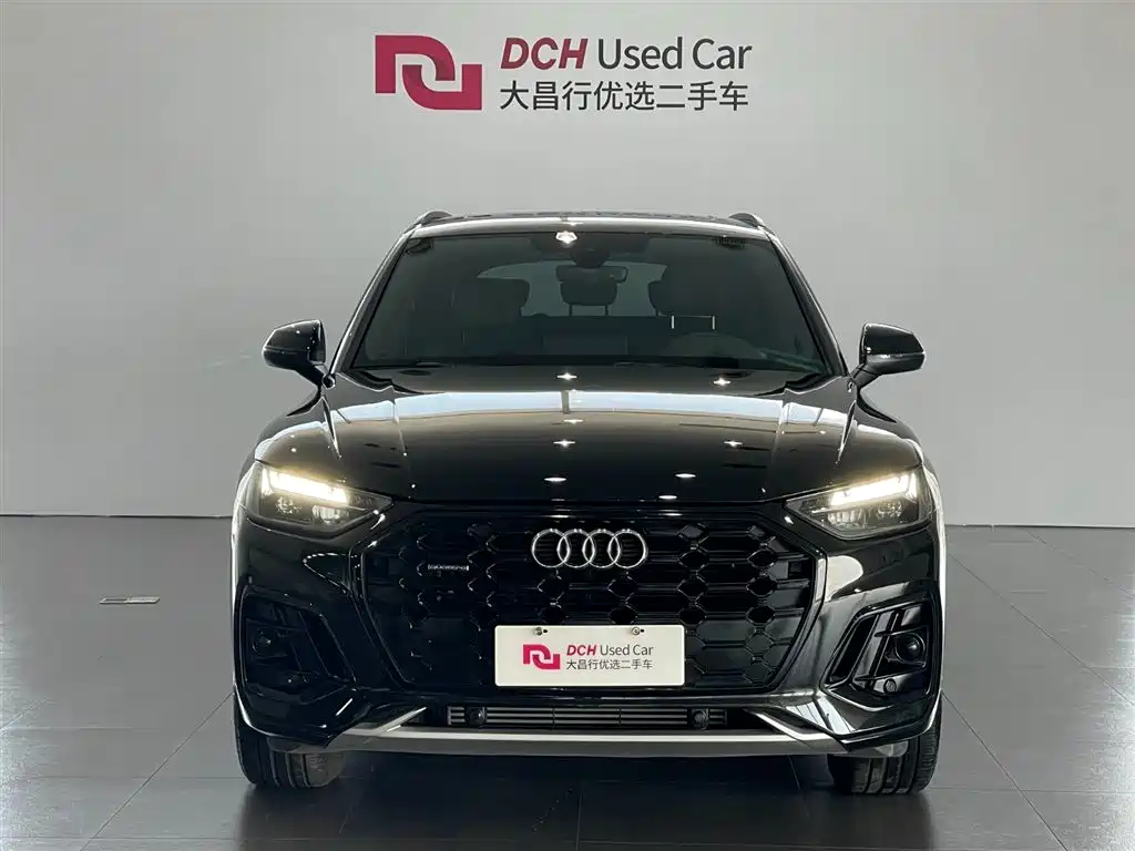 Audi Q5L 2024 model 40 TFSI Luxury Dynamic Edition