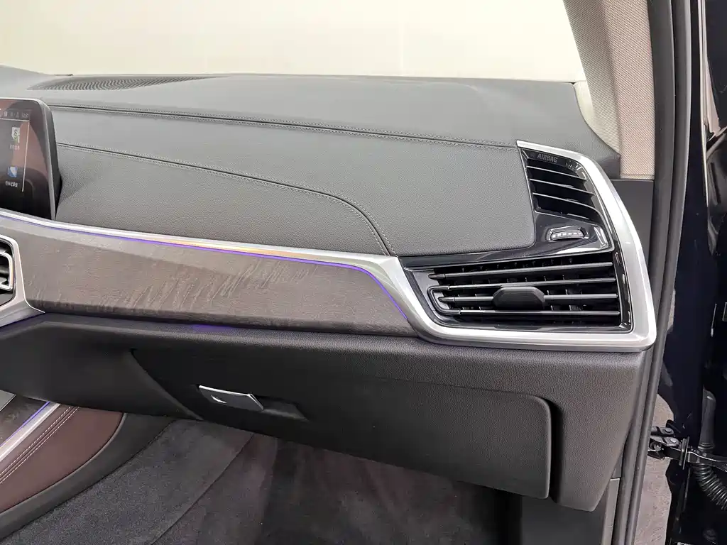 BMW X5 2022 xDrive 30Li M Sport Package尊享型