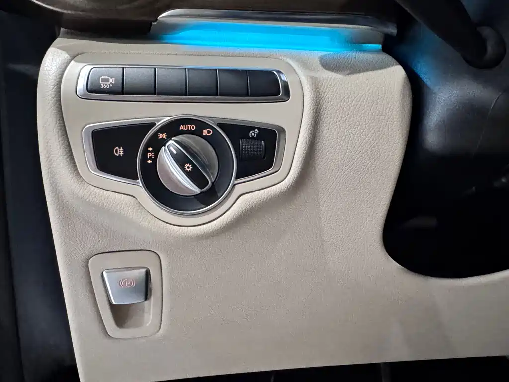 Mercedes-Benz V-Class 2021 V 260 Prestige Edition