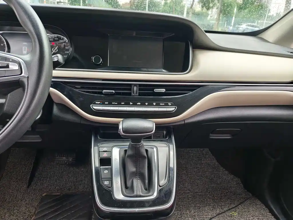 Chuanqi M6 2021 Model 270T DCT Elite Edition (7-seater)