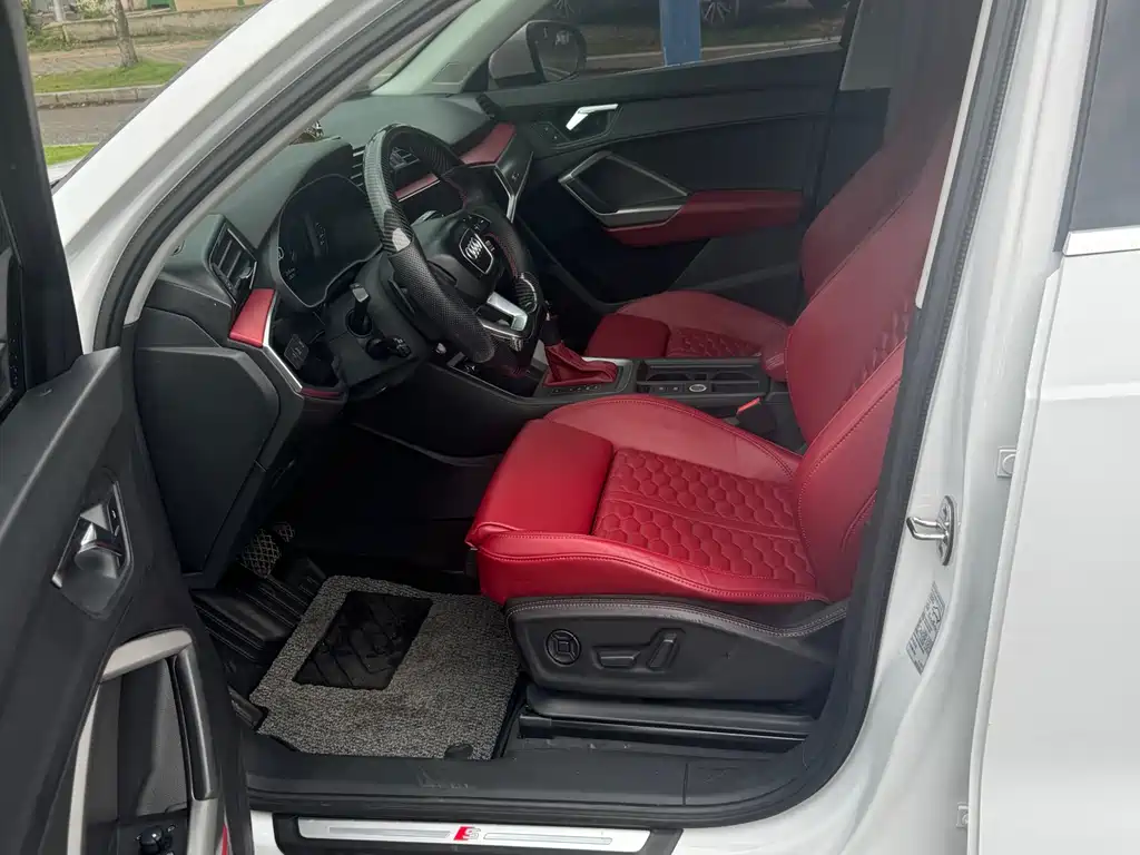 Audi Q3 2020 35 TFSI Sporty Dynamic Edition