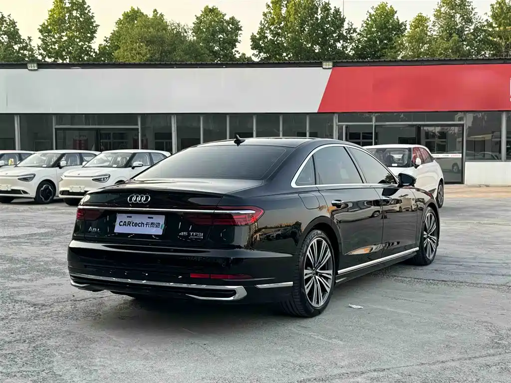 Audi A8 2025 model A8L 45 TFSI quattro Luxury Edition