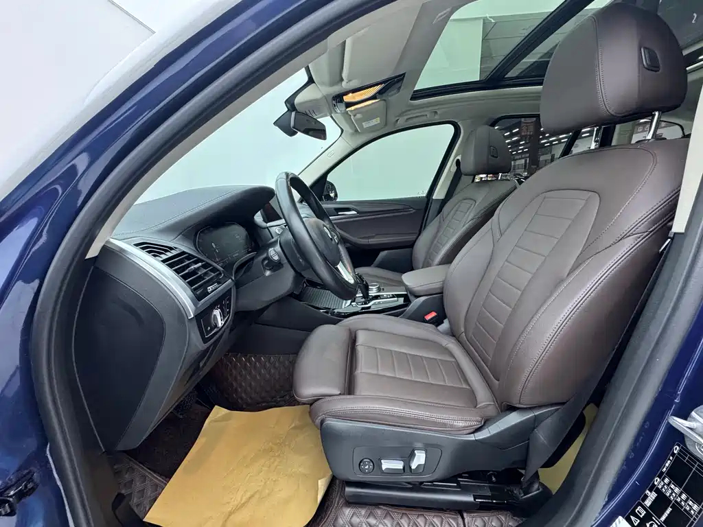 BMW X3 2021 xDrive25i Luxury Package