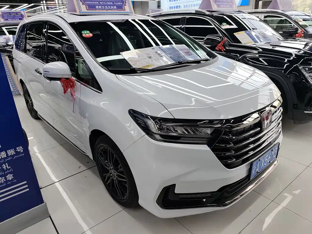 Odyssey 2022 2.0L e:HEV Shining Enjoy Edition