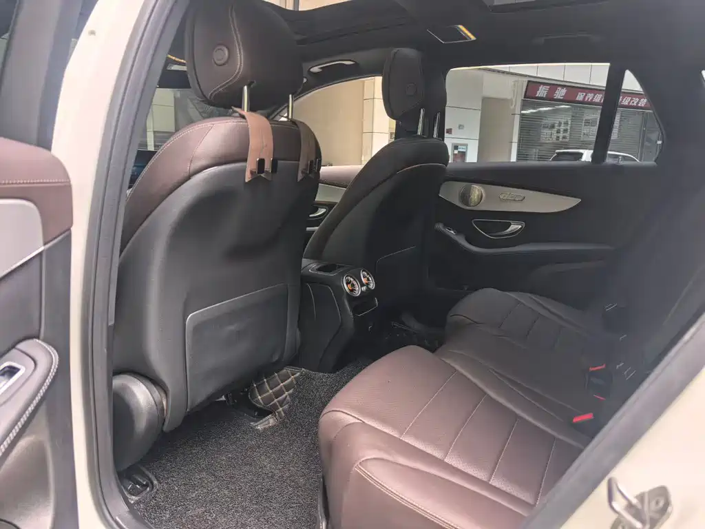Mercedes-Benz GLC 2022 GLC 260 L 4MATIC Dynamic Edition
