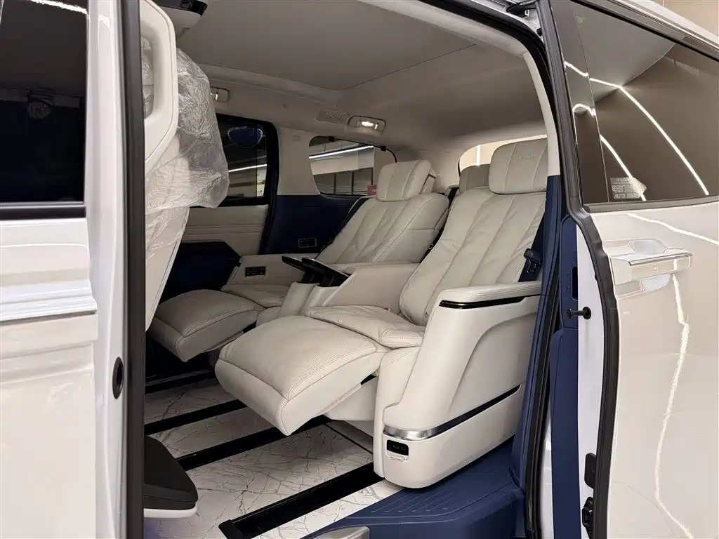 2025 Century 2.0T 7-seat Yunshe Edition