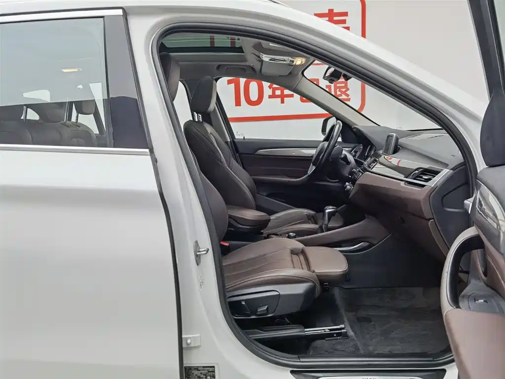BMW X1 2019 sDrive18Li Luxury Edition