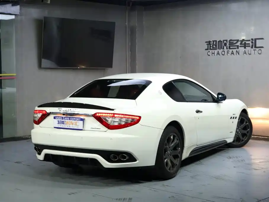 GranTurismo 2007 4.2L Standard