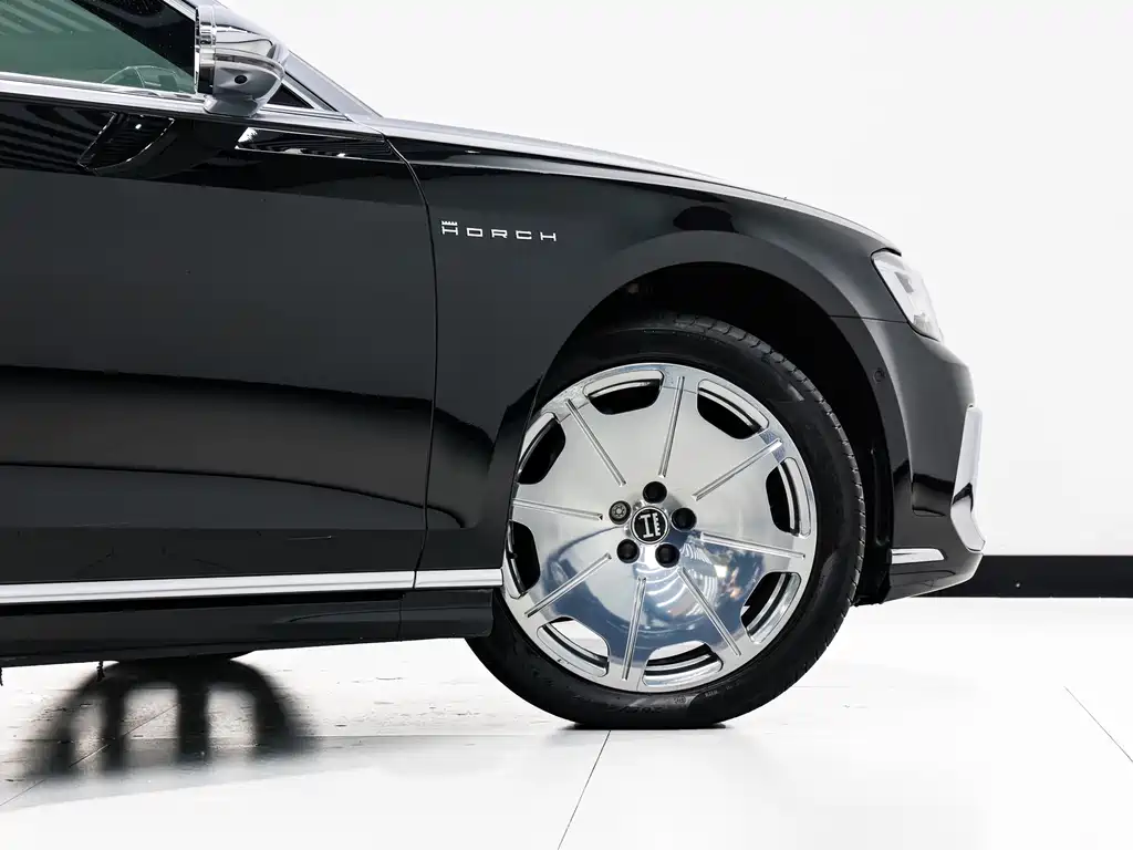 Audi A8 2022 model A8L Horch Founder's Edition Dual-tone Collector's Edition